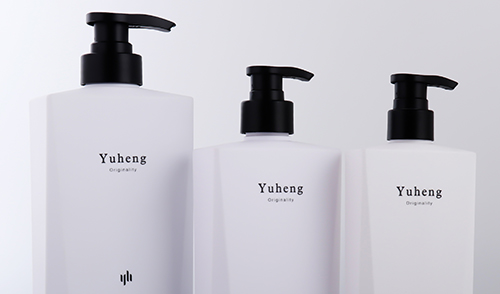 Which plastic bottle is more suitable for containing cosmeti